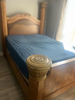 5 Piece Queen Bed Set