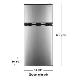 Insignia 4.3 cubic foot refrigerator/freezer