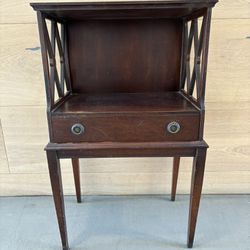Vintage Night Stand / End Table 