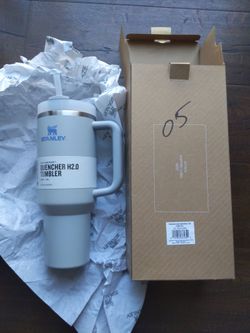 Stanley Quencher H2.0 Tumbler 40oz Fog