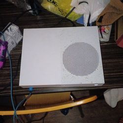 Xbox One S 