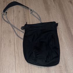 Lululemon Roll-Top Crossbody