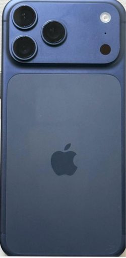 Apple iPhone 17 Pro Max in Blue