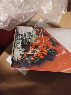 MIKASA FESTIVAL BELLS BASKET 