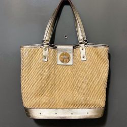 KATE SPADE wicker gold trim tote purse (Pick up🛒 In Bellevue) *Check out my Other Posts 💕