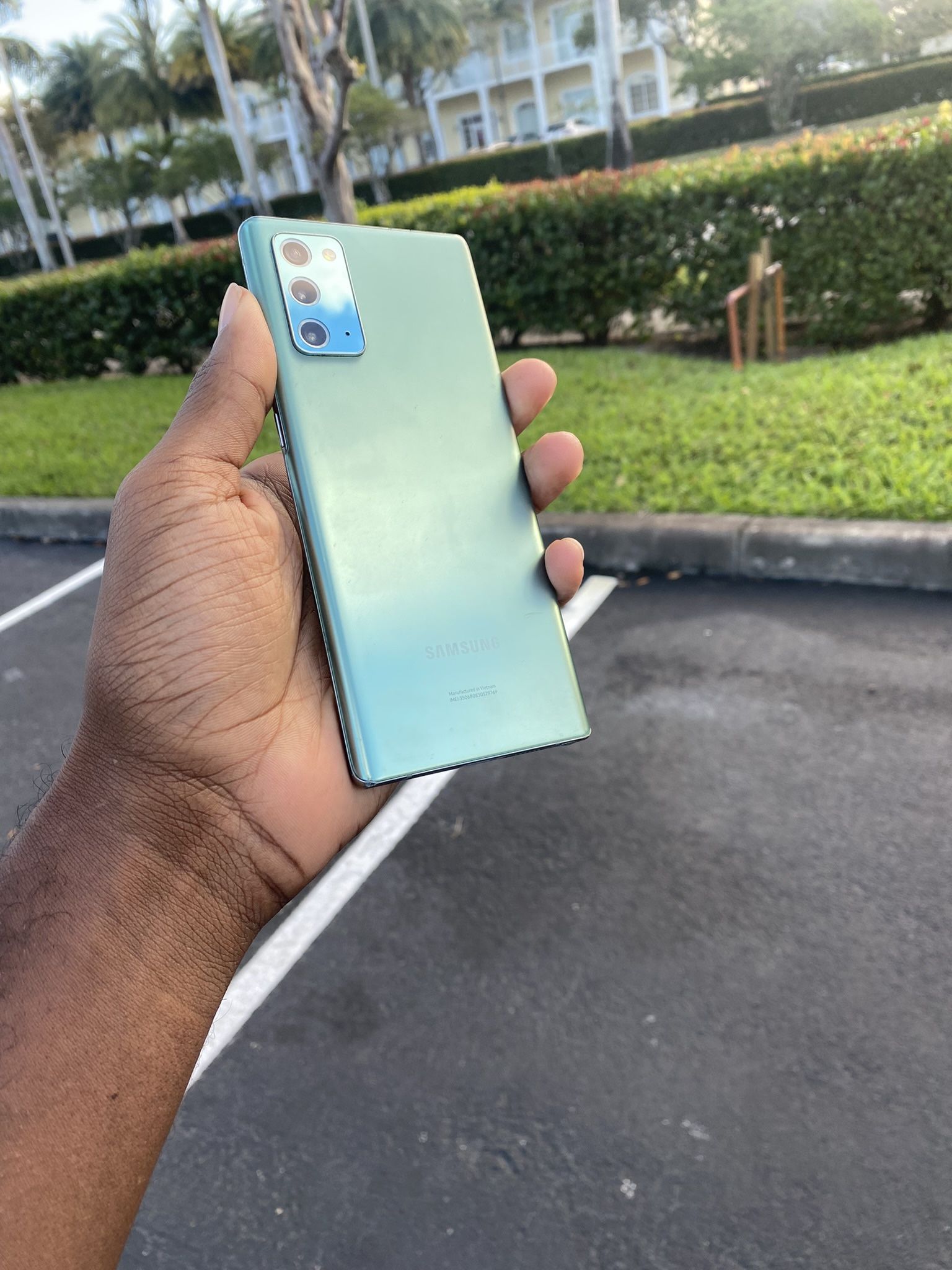 UNLOCKED SAMSUNG NOTE 20/ SEE DESCRIPTION