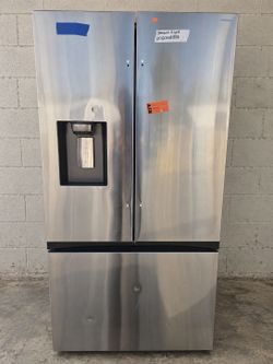 Samsung RF32CG5B30SR 31 cu ft French Door Refrigerator - New Open Box