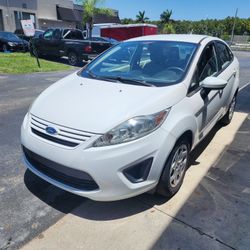 2011 Ford Fiesta