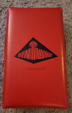 Century MMA Kick shield pad