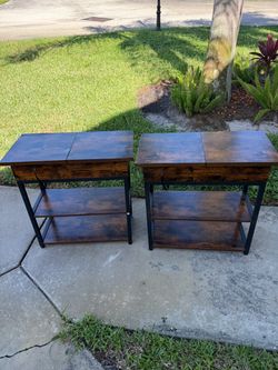 Set of 2 Industrial Wood and Metal End Tables