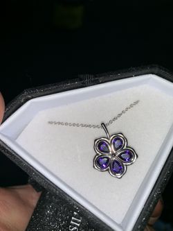 Amethyst Floral Pendant Inlayed in Solid Sterling Silver Stamped S925 - 18” chain - 🌸 🌼🌺 (8)