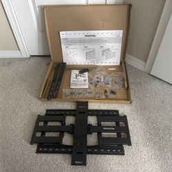 Montek Full Motion TV Mount