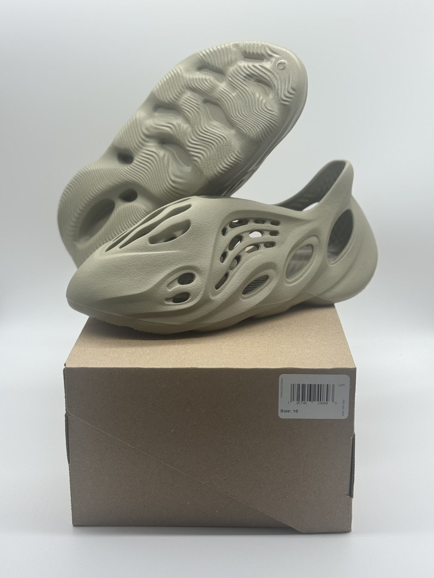Adidas Yeezy Foam RNR Runner Stone Salt GV6840 Men’s Size 10