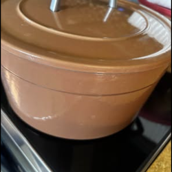 New Carote pot . / Nueva Nueva