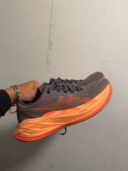 ASICS Super Blast 2 Size 11 Running shoes