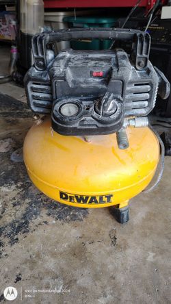 DeWalt pancake 6 gallon air compressor model: DWFP55126