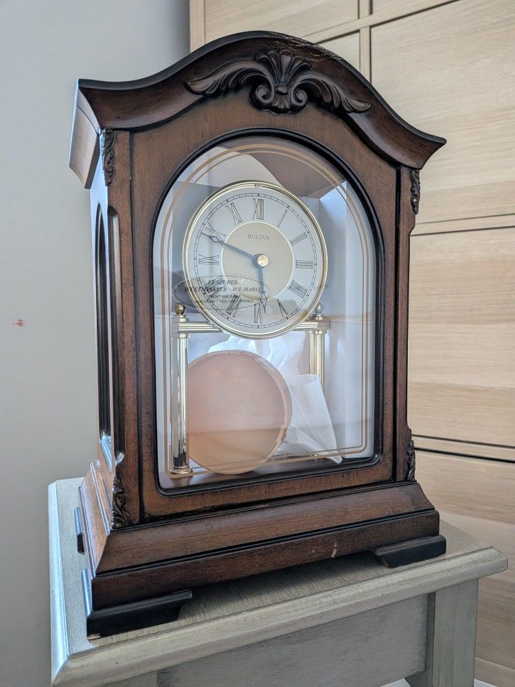 Bulova Clocks B1845