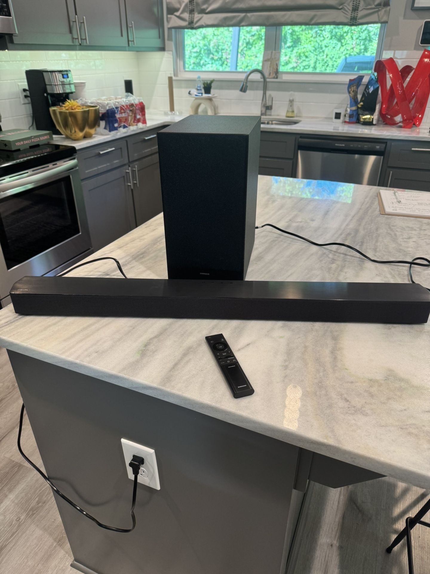 Samsung HW-C450 Soundbar & Sub