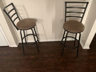 2 stools 40$