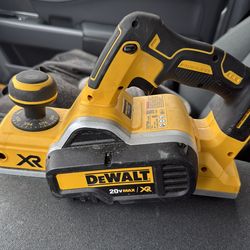 Dewalt dcp580 planer