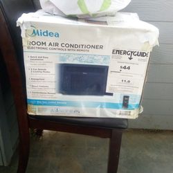 Midea Window AC Unit