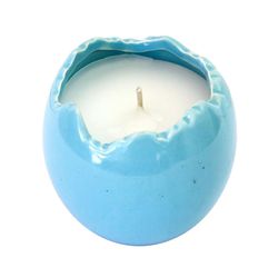 Easter egg Candle 5 Oz Chocolate Butter Cup