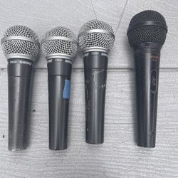Shure SM 58 Microphones 