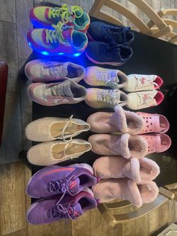 Girl shoes