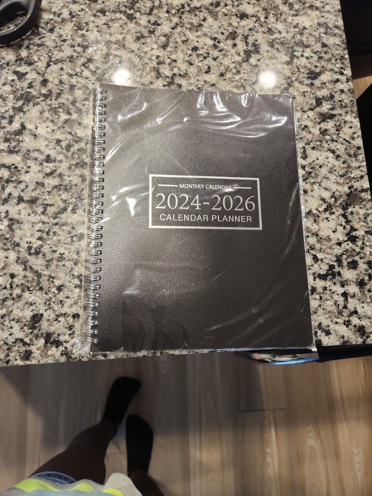 Monthly calendar 2024-2026 For 3.99$