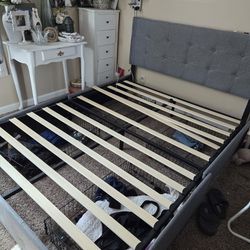 BED FRAME ,NEW CHEAP.