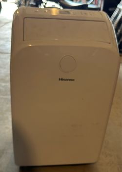 HISENSE PORTABLE AIR CONDITIONER 7500 BTU. $250 OBO