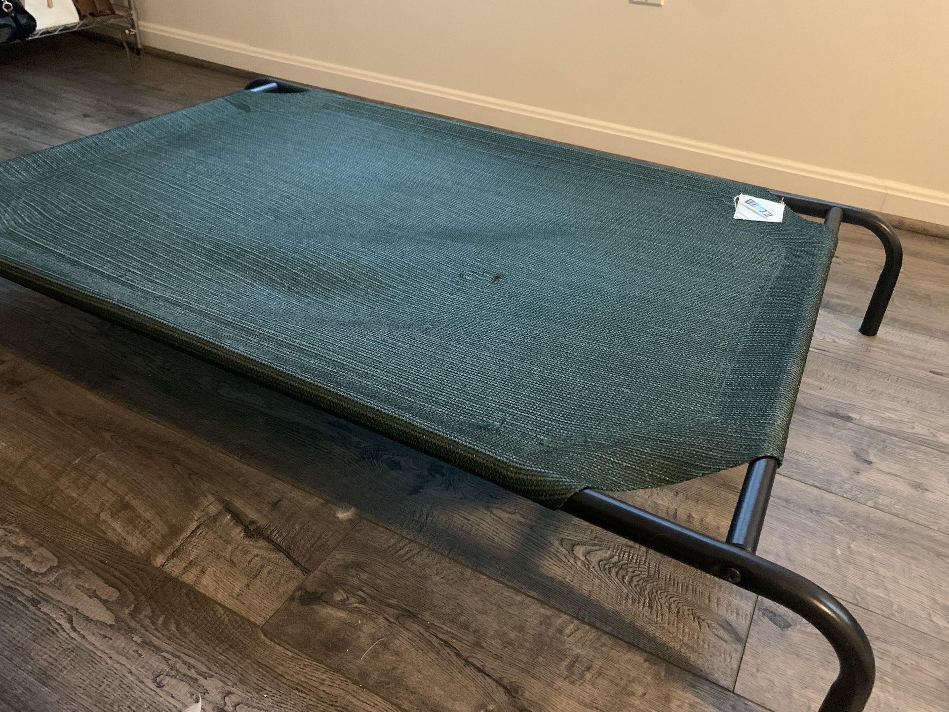 Coolaroo Elevated Dog Bed Large