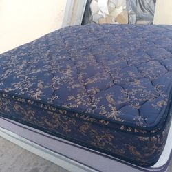King Double Pillowtop Mattress And Box Spring 