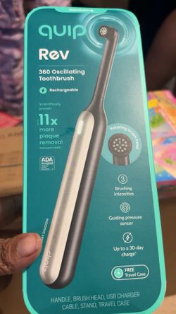 quIp Rev Toothbrush