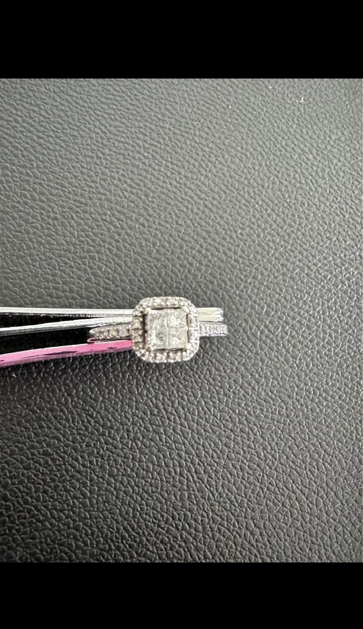 10 WG OS Diamond Ring