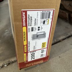🔌 FOR SALE – Square D Homeline 200-Amp Load Center (Value Pack) 🔌