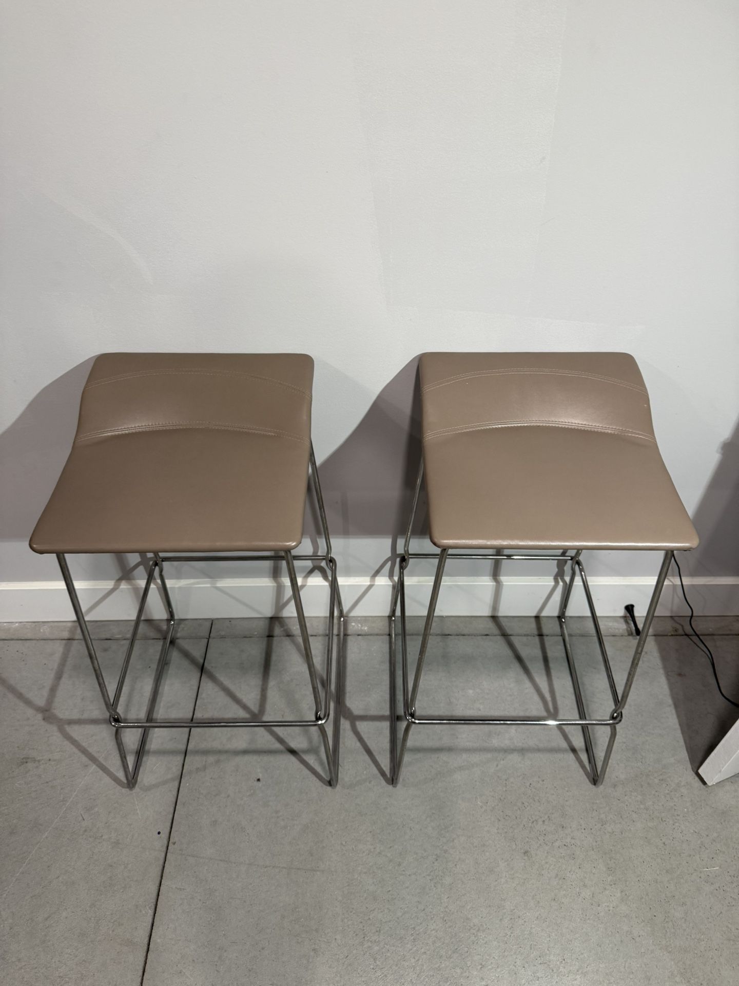 2010s Set of 2 Last Minute Grey Leather & Steel Bar Stools by Patricia Urquiola