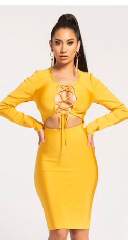 Yellow dress