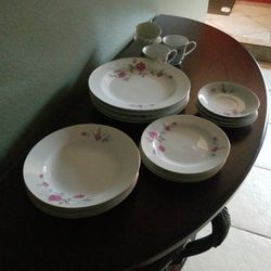 Plate Service for 4