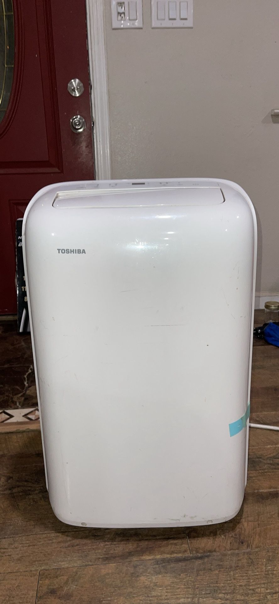 Toshiba Portable AC unit 8000 BTU