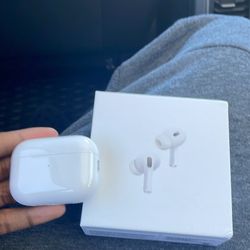 AirPods Pro’s 2