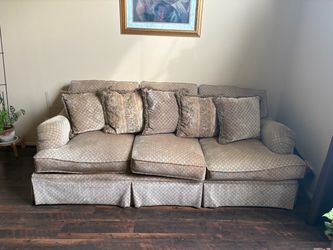Couch set for sale