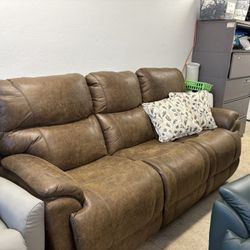 New Lazy Boy Brand Sofa/ Couch With Recliners On Each End. With Coffee Table  