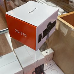 Sony Zv-E10 With 16-50mm