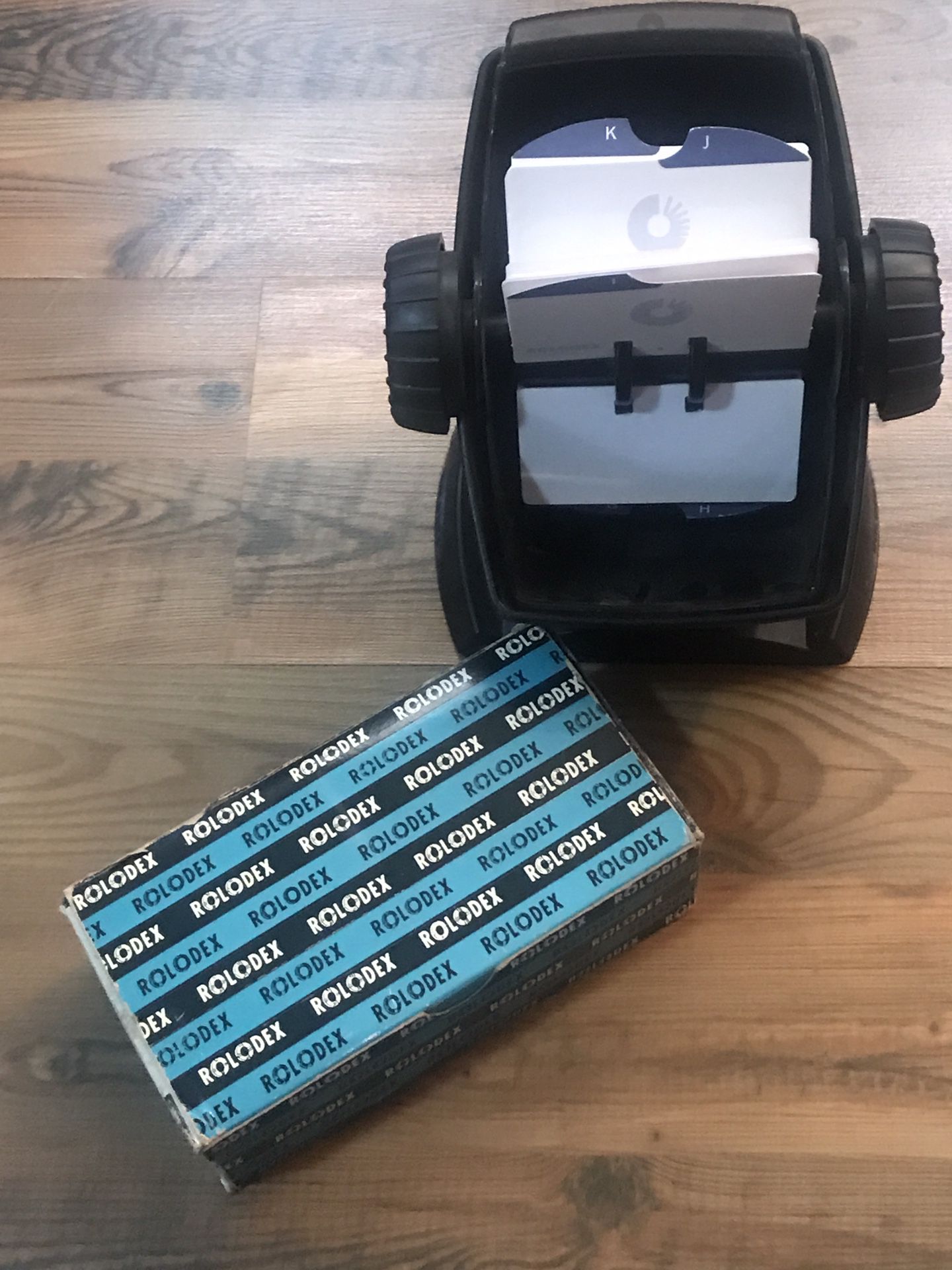 Vintage Rolodex with 1000 blank cards