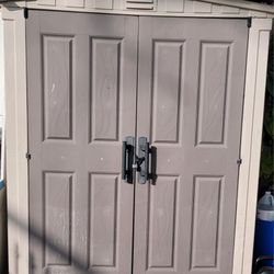 Storage SHED In Great Conditions