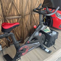 Peloton Bike