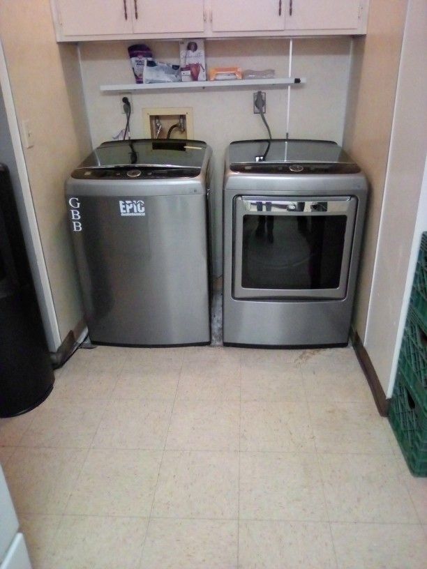 Washer & Dryer Kenmore Elite King Capacity