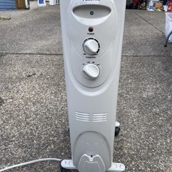 Pelonis Electric Oil Filled Radiator Heater