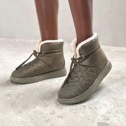 Malibu Women’s Little Dume Quilted Faux Fur Olive Boots Sz 6